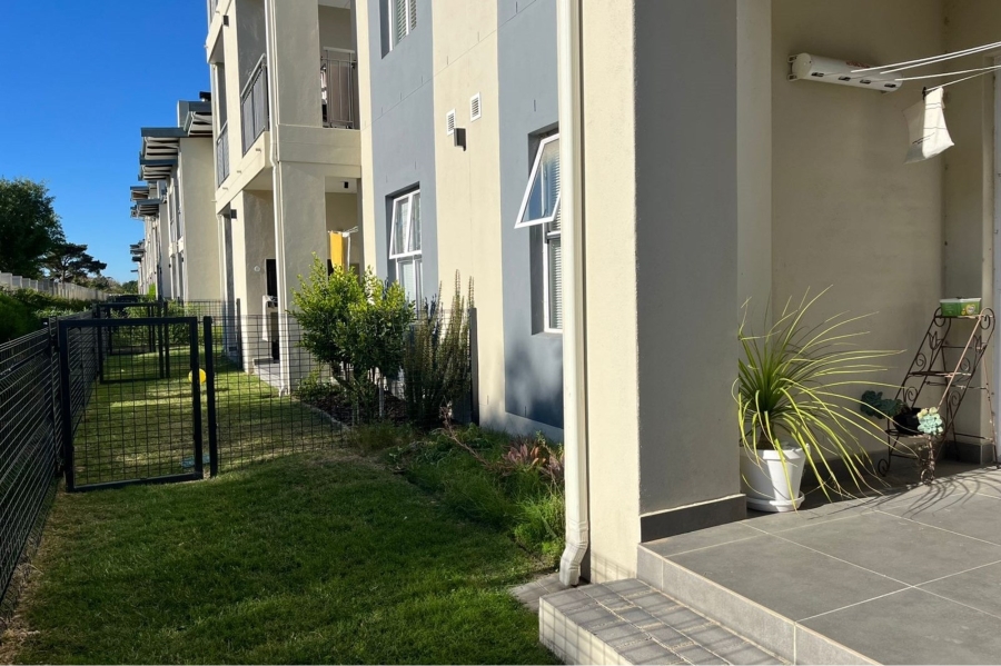 To Let 2 Bedroom Property for Rent in Langeberg Ridge Western Cape